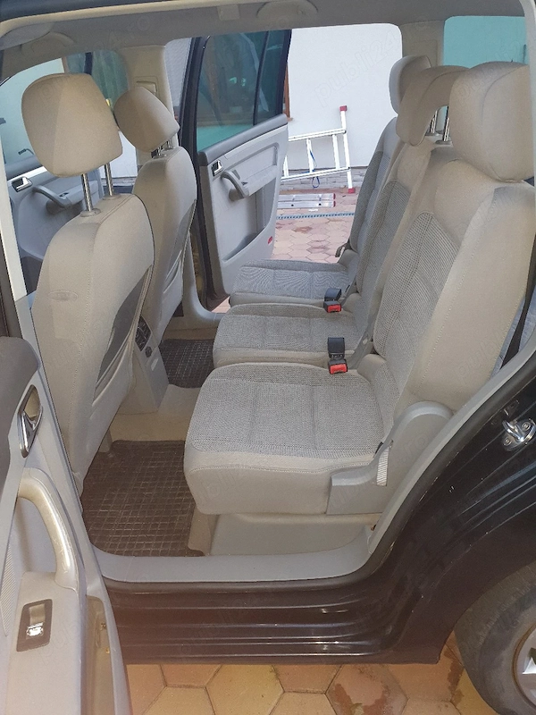 VOLKSWAGEN Touran 2005 — imagine 6