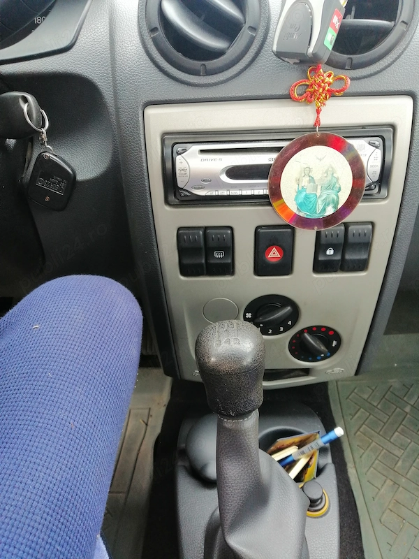 DACIA Logan 2005 — imagine 4
