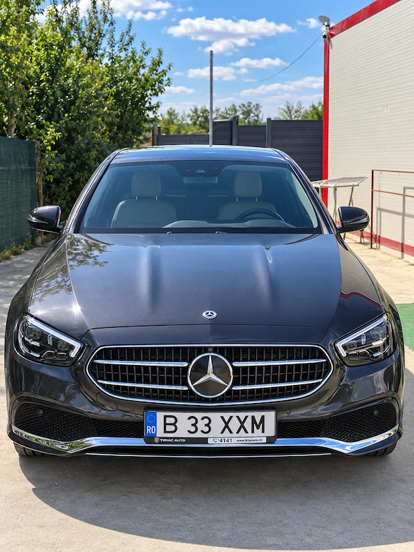 MERCEDES-BENZ E-Class 2021 — imagine 8