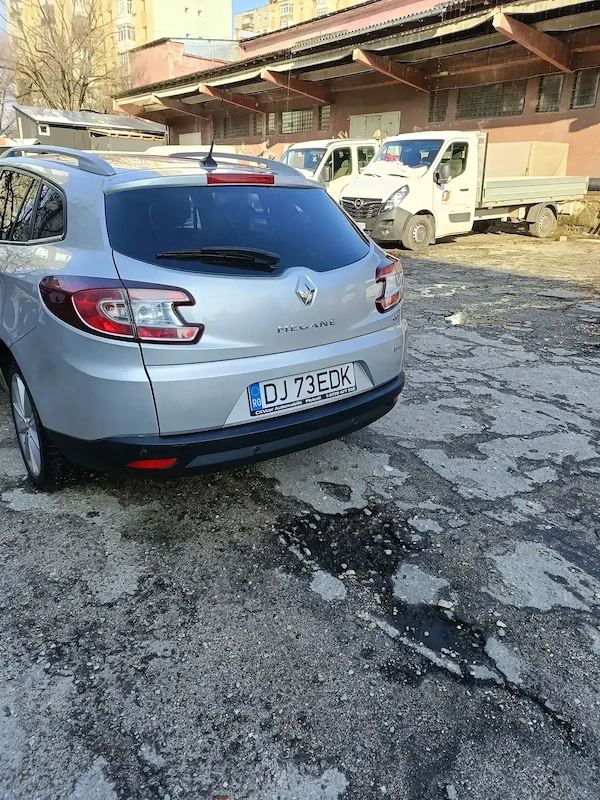 RENAULT Megane 2013 — imagine 2