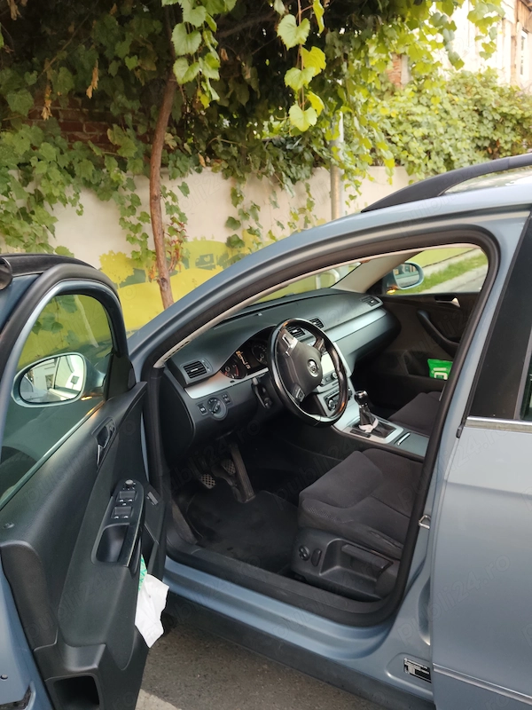 VOLKSWAGEN Passat 2010 — imagine 3