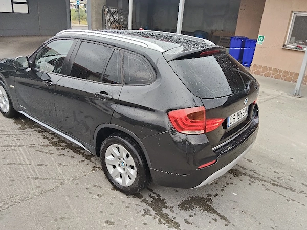 BMW iX1 2012 — imagine 7