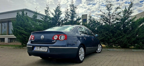 VOLKSWAGEN Passat 2010 — imagine 3