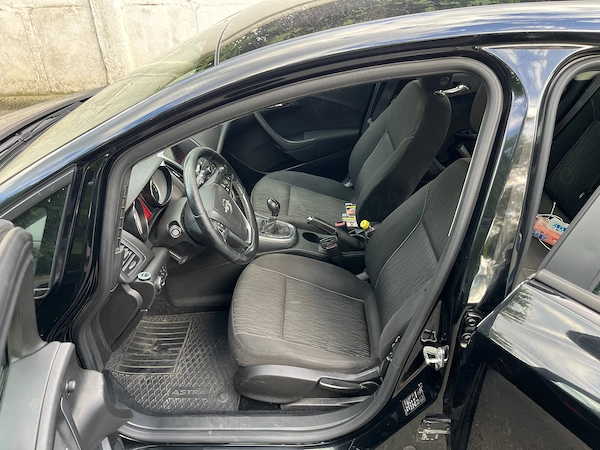 OPEL Astra 2019 — imagine 3
