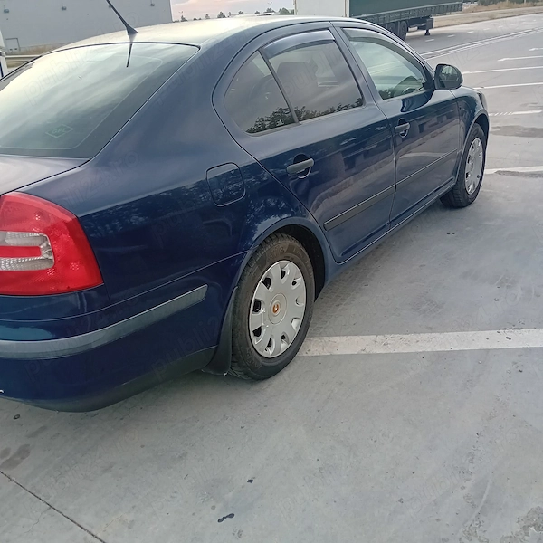 SKODA Octavia 2012 — imagine 4