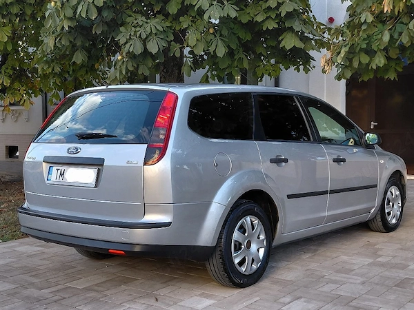 FORD Focus 2005 — imagine 6