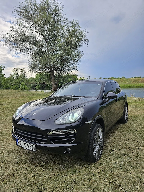 PORSCHE Cayenne 2013 — imagine 3