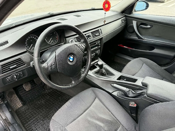 BMW 3 Series 2005 — imagine 4