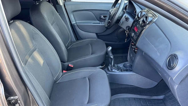 DACIA Logan 2019 — imagine 13