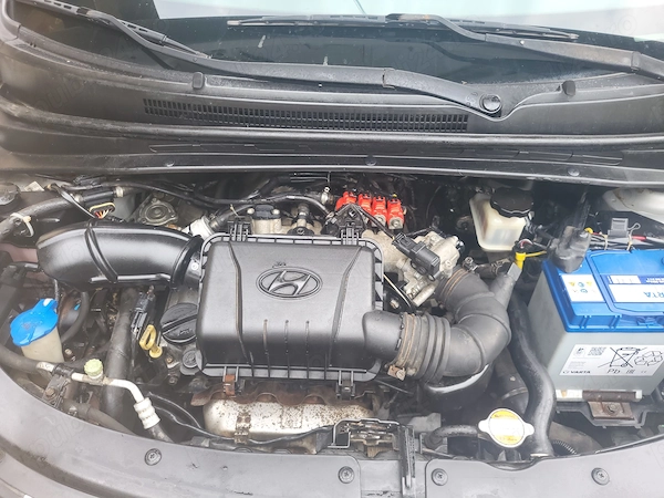 HYUNDAI i10 2009 — imagine 5
