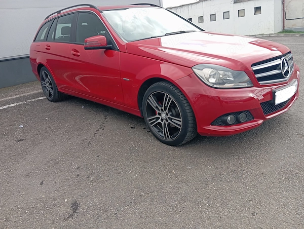 MERCEDES-BENZ C-Class 2014 — imagine 3