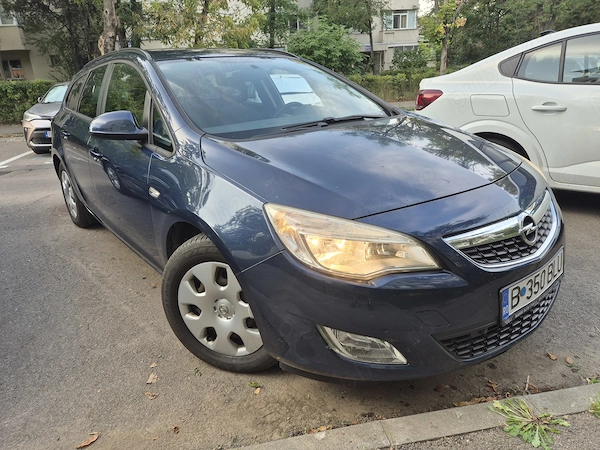 OPEL Astra 2012 — imagine 3