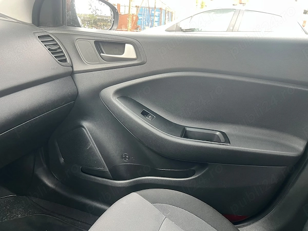 HYUNDAI i20 2019 — imagine 7
