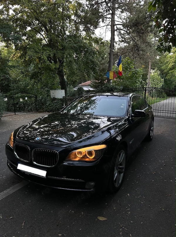 BMW 7 Series 2010 — imagine 4