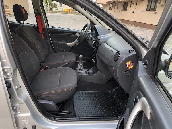 DACIA Sandero 2011 — imagine 8