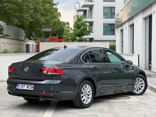 VOLKSWAGEN Passat 2020 — imagine 4