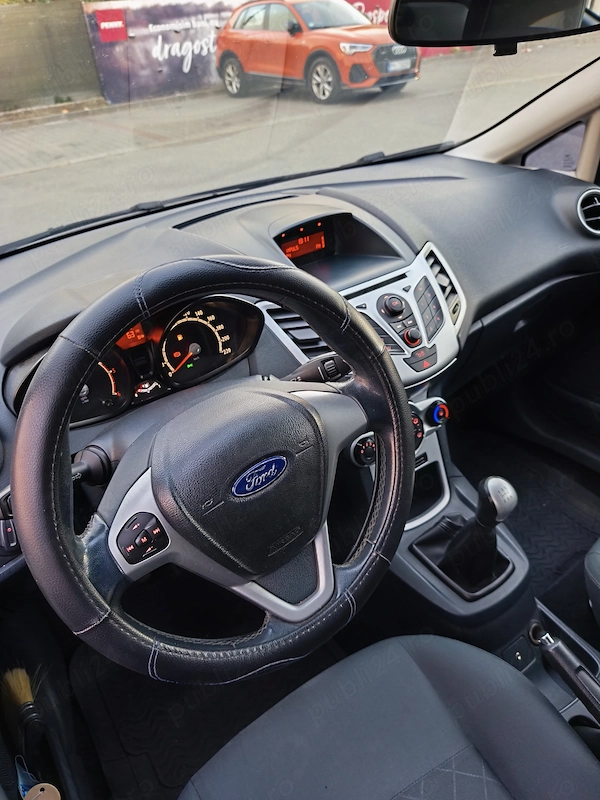 FORD Fiesta 2011 — imagine 5