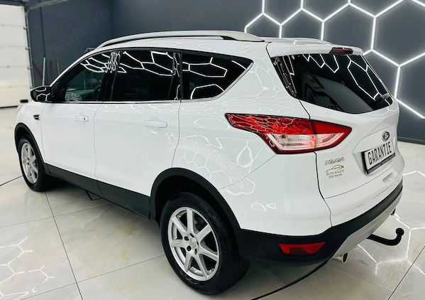 FORD Kuga 2015 — imagine 3