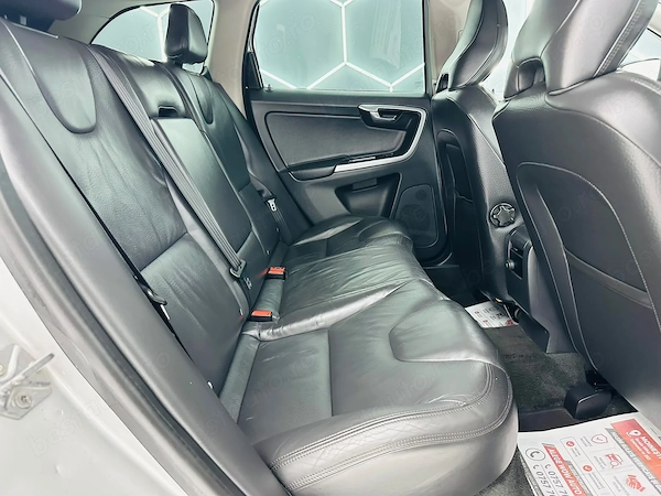 VOLVO XC60 2014 — imagine 7