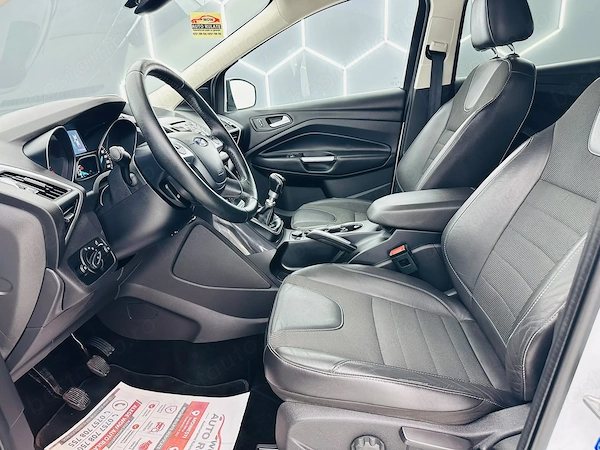 FORD Kuga 2015 — imagine 15