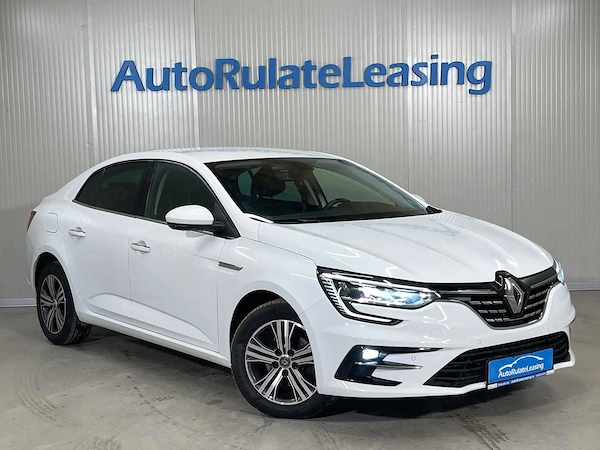 RENAULT Megane 2022 — imagine 2