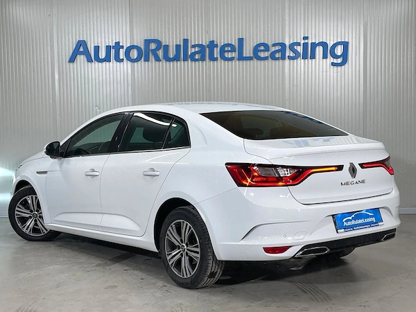 RENAULT Megane 2022 — imagine 4