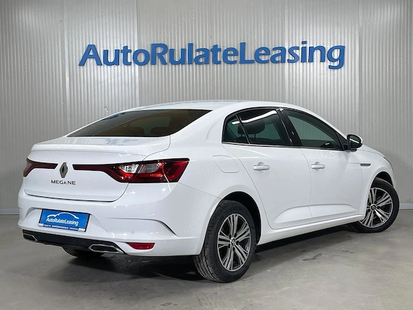 RENAULT Megane 2022 — imagine 3