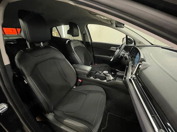 KIA Sportage 2023 — imagine 10