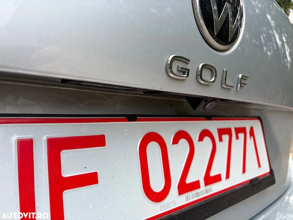 VOLKSWAGEN Golf 2023 — imagine 6