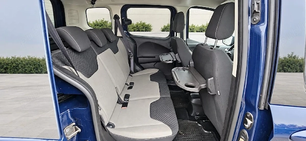 FORD Tourneo Courier 2014 — imagine 4
