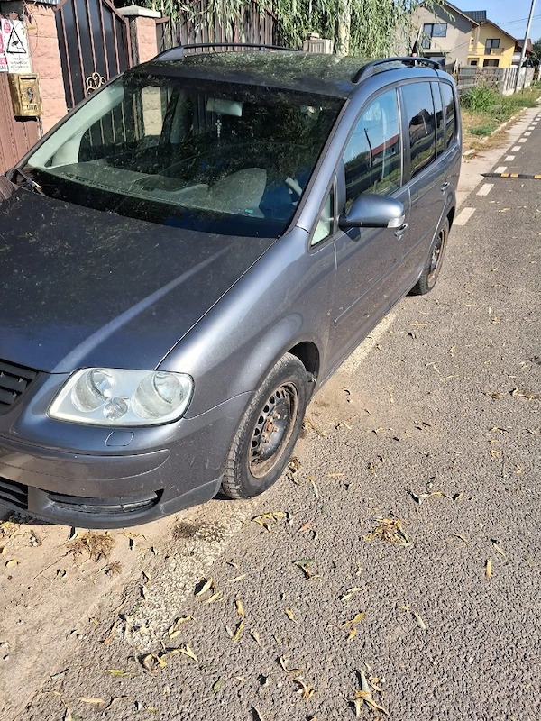 VOLKSWAGEN Touran 2006 — imagine 6