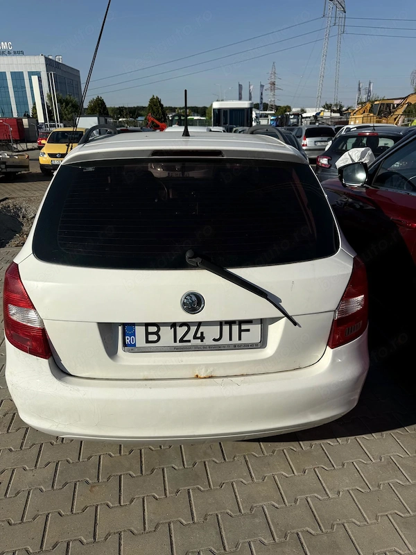 SKODA Fabia 2013 — imagine 10