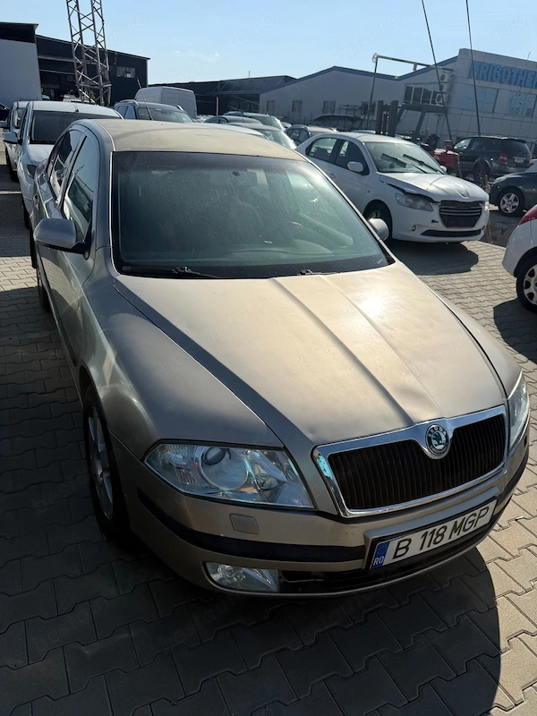 SKODA Octavia 2010 — imagine 5