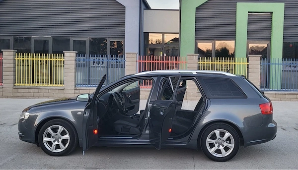 AUDI A4 2008 — imagine 7