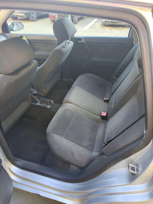 VOLKSWAGEN Polo 2005 — imagine 4