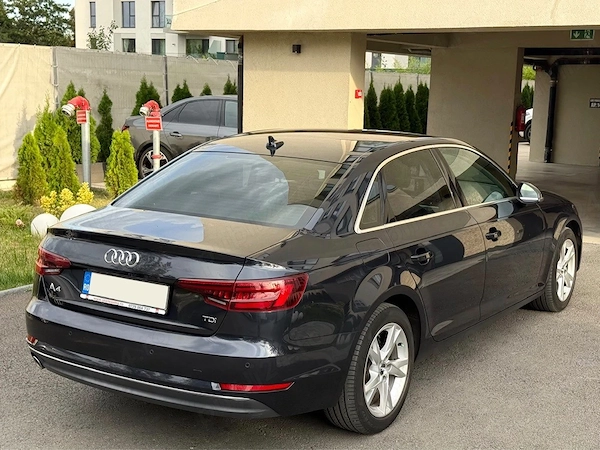 AUDI A4 2018 — imagine 3