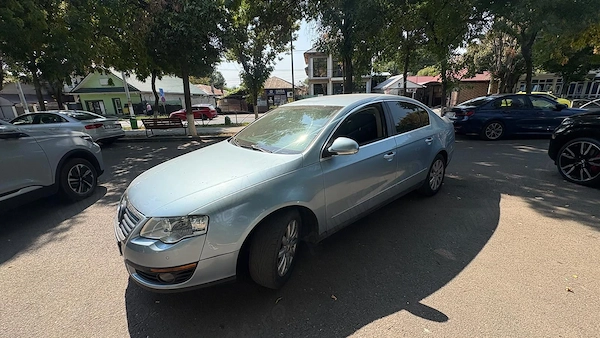 VOLKSWAGEN Passat 2006 — imagine 2