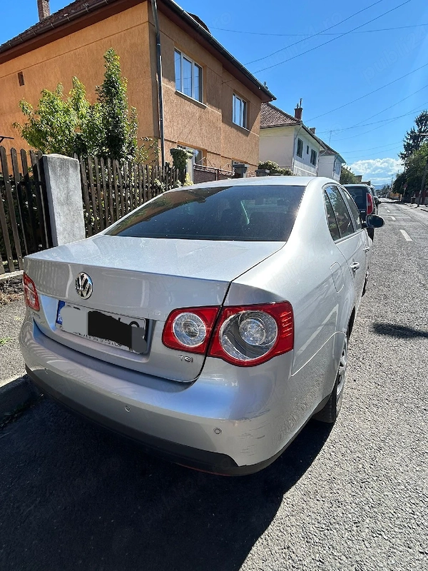VOLKSWAGEN Jetta 2009 — imagine 3