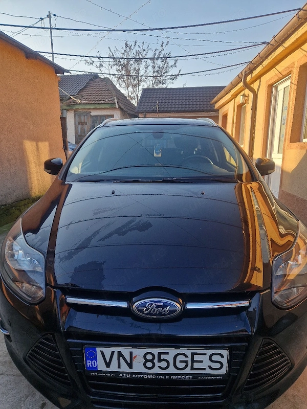 FORD Focus 2014 — imagine 3