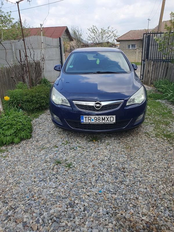 OPEL Astra 2010 — imagine 6