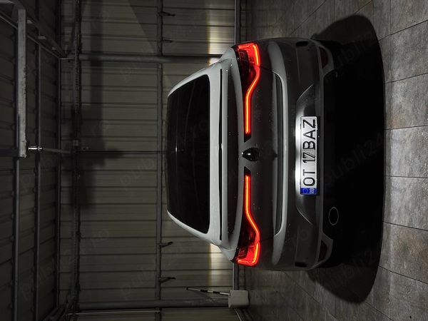 RENAULT Megane 2019 — imagine 2