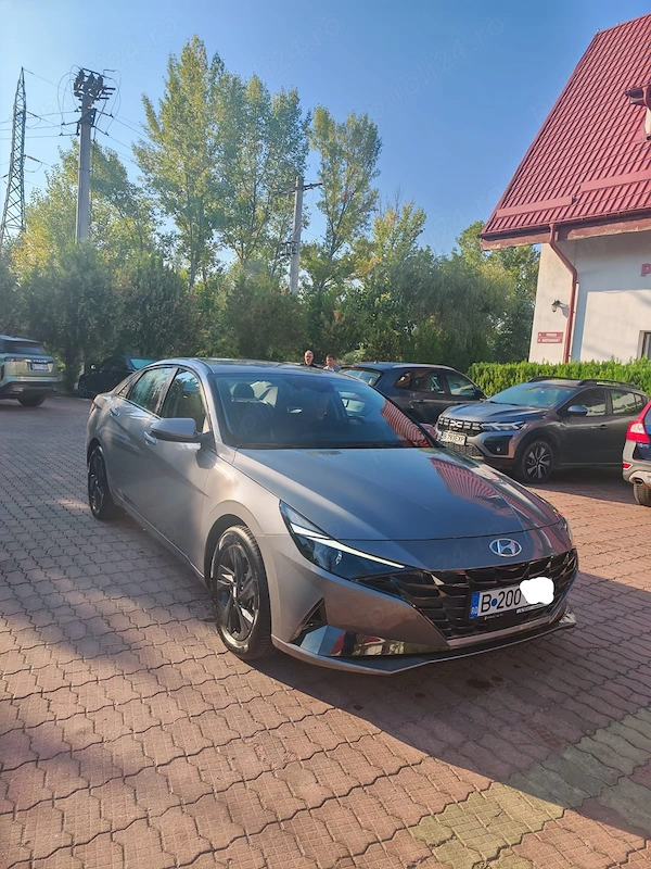 HYUNDAI Elantra 2021 — imagine 5