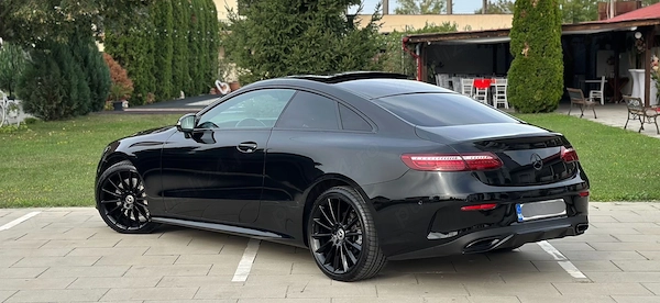 MERCEDES-BENZ 300 2021 — imagine 2