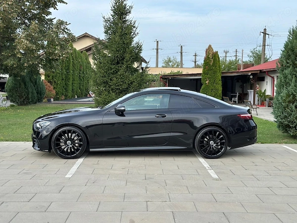 MERCEDES-BENZ 300 2021 — imagine 7