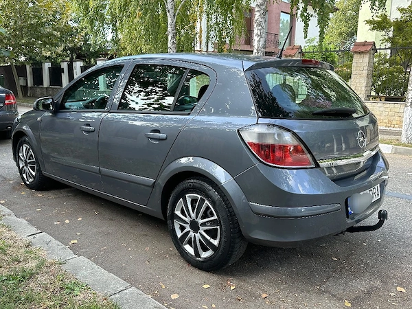 OPEL Astra 2005 — imagine 3