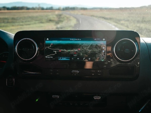 MERCEDES-BENZ Sprinter 2022 — imagine 3