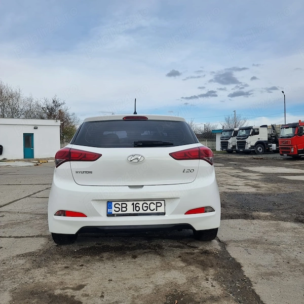 HYUNDAI i20 2017 — imagine 7