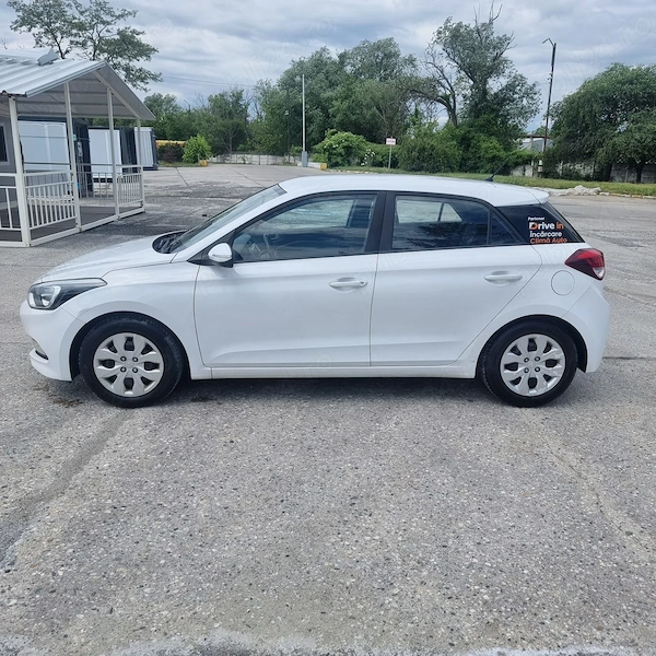 HYUNDAI i20 2018 — imagine 4