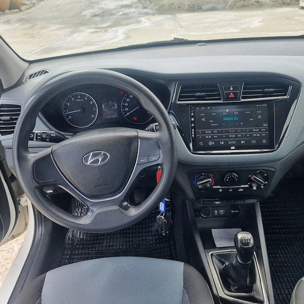 HYUNDAI i20 2018 — imagine 5