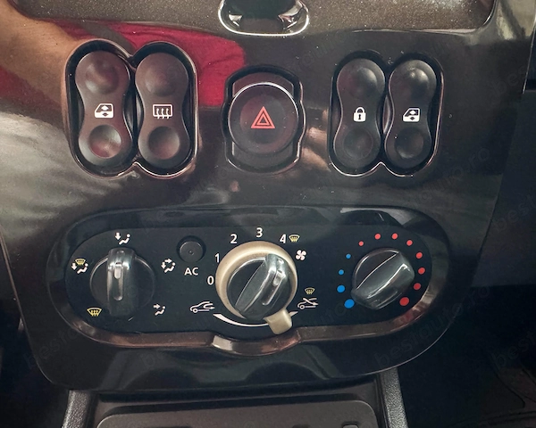 DACIA Duster 2011 — imagine 9